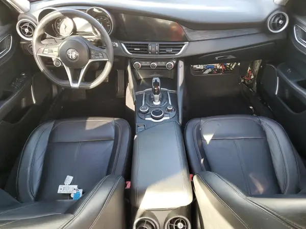 ZARFAMAN4K7598974 2019 ALFA ROMEO GIULIA - Image 8