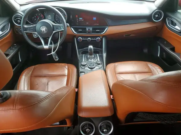 ZARFAMAN4K7599798 2019 ALFA ROMEO GIULIA - Image 8