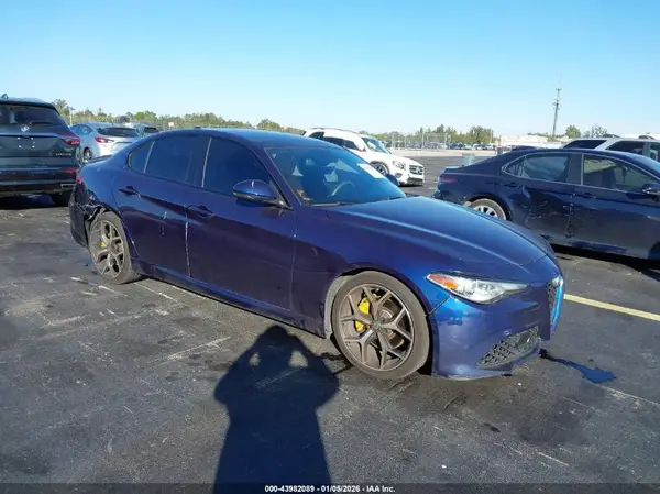 ZARFAMAN4K7621489 2019 ALFA ROMEO GIULIA