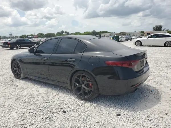 ZARFAMAN4L7623860 2020 ALFA ROMEO GIULIA - Image 2