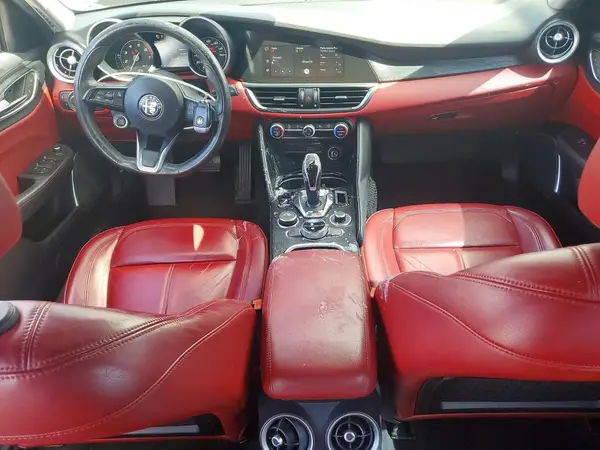 ZARFAMAN4L7630128 2020 ALFA ROMEO GIULIA - Image 8
