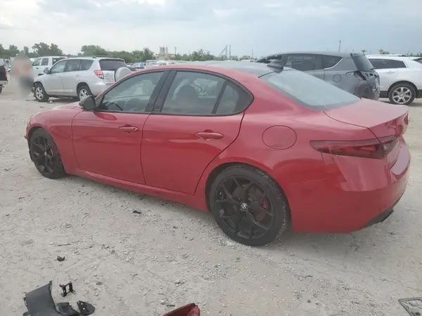 ZARFAMAN4L7632302 2020 ALFA ROMEO GIULIA - Image 2