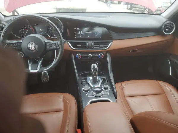 ZARFAMAN4L7632302 2020 ALFA ROMEO GIULIA - Image 8