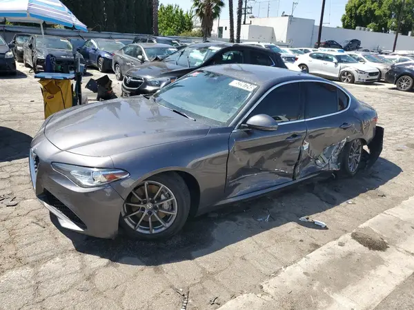ZARFAMAN4L7636429 2020 ALFA ROMEO GIULIA - Image 1