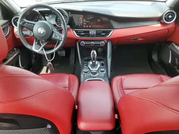 ZARFAMAN4M7643835 2021 ALFA ROMEO GIULIA - Image 8