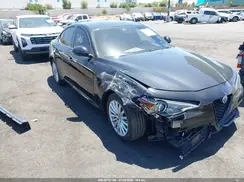 ZARFAMAN4N7661673 2022 ALFA ROMEO GIULIA