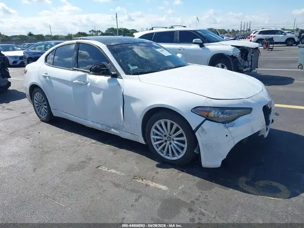 ZARFAMAN4P7671011 2023 ALFA ROMEO GIULIA