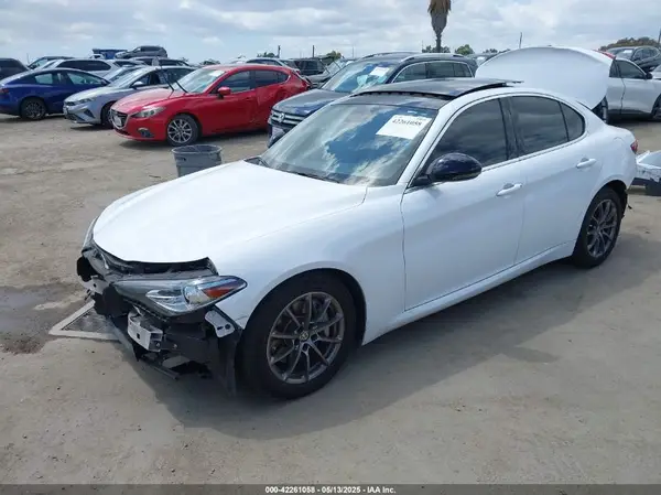 ZARFAMAN5K7612770 2019 ALFA ROMEO GIULIA - Image 2