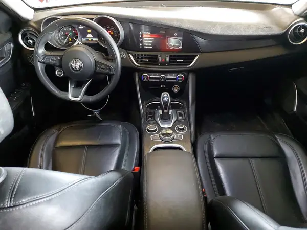 ZARFAMAN5L7633510 2020 ALFA ROMEO GIULIA - Image 8