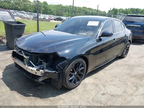 ZARFAMAN5M7640202 2021 ALFA ROMEO GIULIA - Image 2