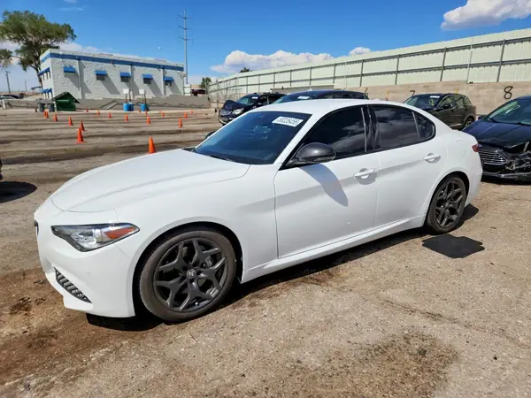 ZARFAMAN5M7646355 2021 ALFA ROMEO GIULIA - Image 1