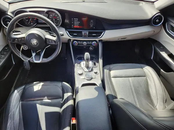 ZARFAMAN5M7646355 2021 ALFA ROMEO GIULIA - Image 8