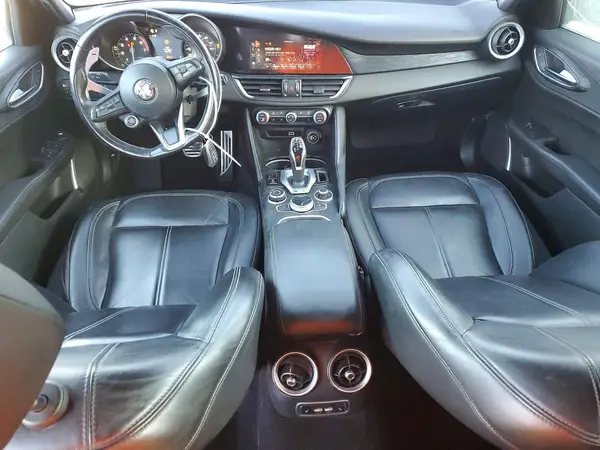 ZARFAMAN5P7670336 2023 ALFA ROMEO GIULIA - Image 8