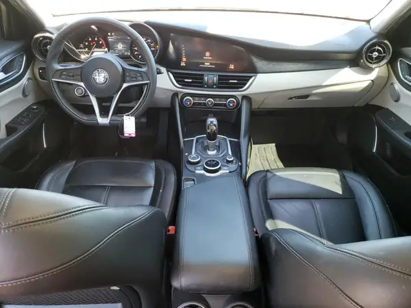 ZARFAMAN6K7597969 2019 ALFA ROMEO GIULIA - Image 8