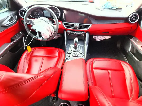 ZARFAMAN6K7604211 2019 ALFA ROMEO GIULIA - Image 8
