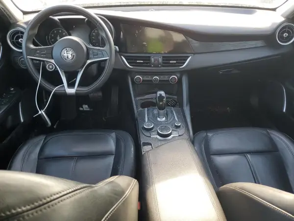 ZARFAMAN6K7609554 2019 ALFA ROMEO GIULIA - Image 8