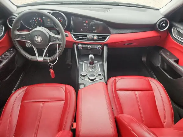 ZARFAMAN6K7620019 2019 ALFA ROMEO GIULIA - Image 8