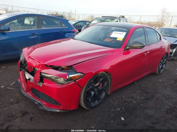 ZARFAMAN6K7622286 2019 ALFA ROMEO GIULIA - Image 2