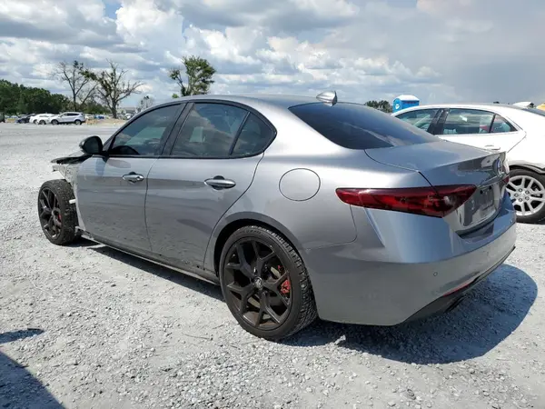 ZARFAMAN6K7622630 2019 ALFA ROMEO GIULIA - Image 2