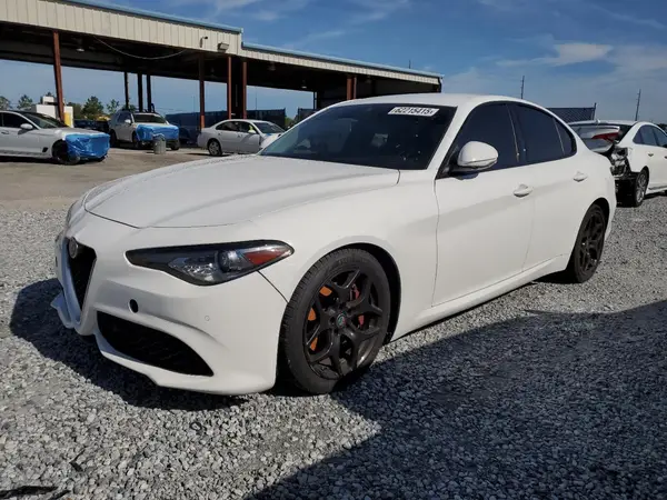 ZARFAMAN6L7625822 2020 ALFA ROMEO GIULIA - Image 1