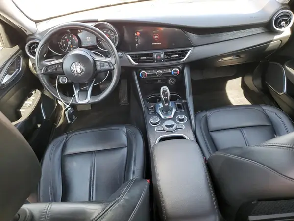 ZARFAMAN6L7626100 2020 ALFA ROMEO GIULIA - Image 8