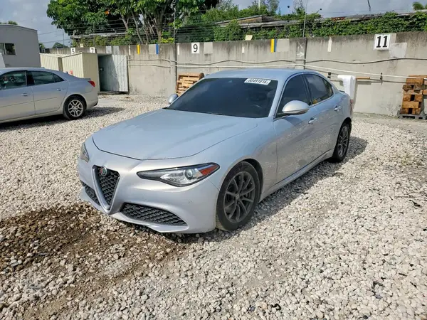 ZARFAMAN6L7631099 2020 ALFA ROMEO GIULIA - Image 1