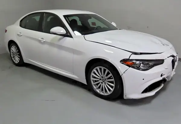 ZARFAMAN6P7668014 2023 ALFA ROMEO GIULIA - Image 1