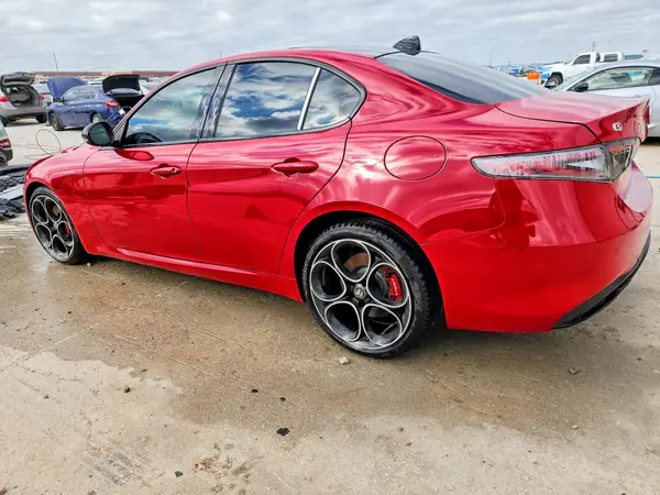 ZARFAMAN6S7693794 2025 ALFA ROMEO GIULIA - Image 2