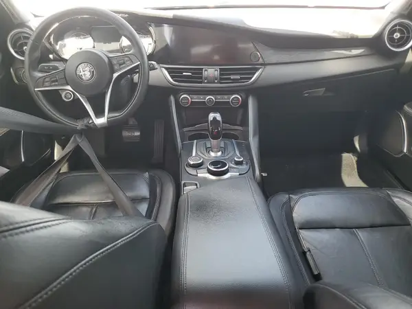 ZARFAMAN7K7598712 2019 ALFA ROMEO GIULIA - Image 8