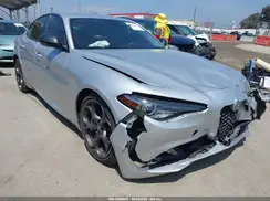 ZARFAMAN7K7609854 2019 ALFA ROMEO GIULIA