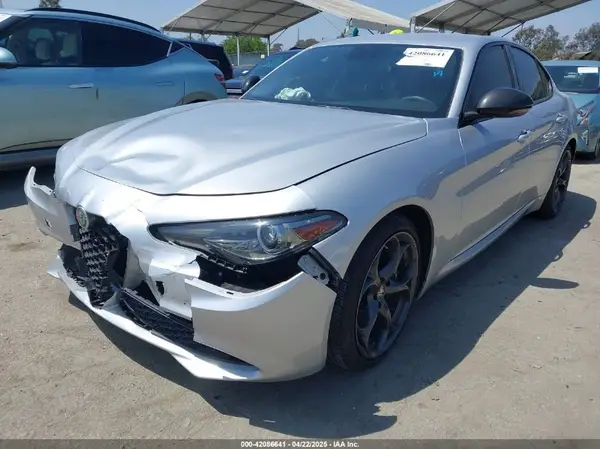 ZARFAMAN7K7609854 2019 ALFA ROMEO GIULIA - Image 2