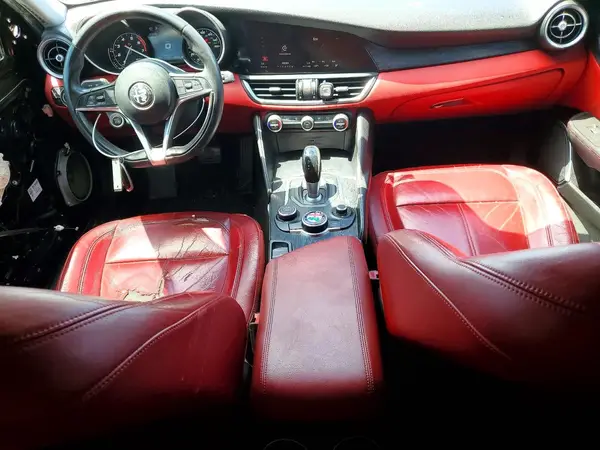 ZARFAMAN7K7619204 2019 ALFA ROMEO GIULIA - Image 8