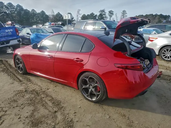 ZARFAMAN7K7621972 2019 ALFA ROMEO GIULIA - Image 2