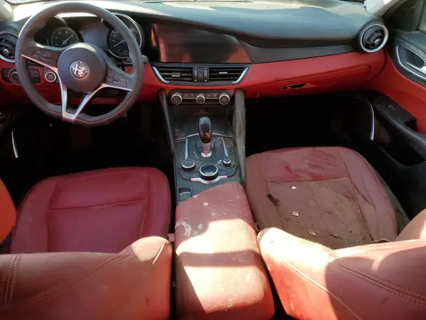 ZARFAMAN7K7621986 2019 ALFA ROMEO GIULIA - Image 8