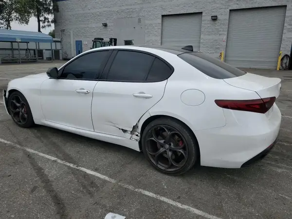 ZARFAMAN7K7622247 2019 ALFA ROMEO GIULIA - Image 2