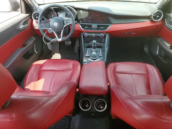 ZARFAMAN7K7622510 2019 ALFA ROMEO GIULIA - Image 8