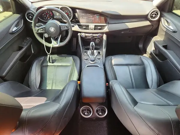 ZARFAMAN7L7624663 2020 ALFA ROMEO GIULIA - Image 8