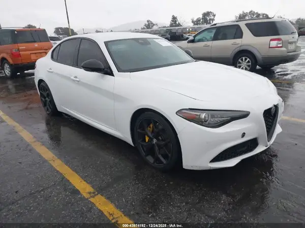 ZARFAMAN7L7632617 2020 ALFA ROMEO GIULIA