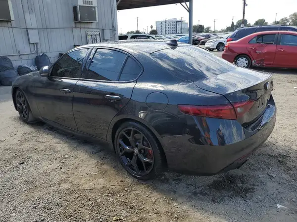 ZARFAMAN7L7634058 2020 ALFA ROMEO GIULIA - Image 2