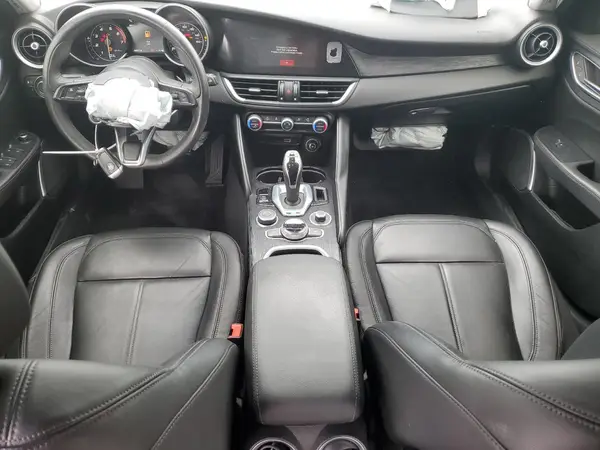 ZARFAMAN7M7638886 2021 ALFA ROMEO GIULIA - Image 8