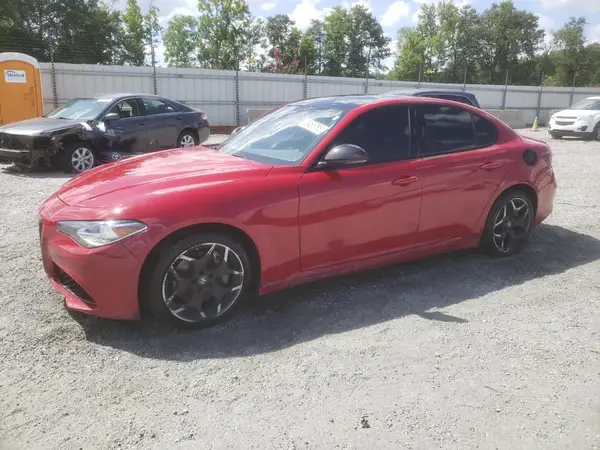 ZARFAMAN7M7641822 2021 ALFA ROMEO GIULIA