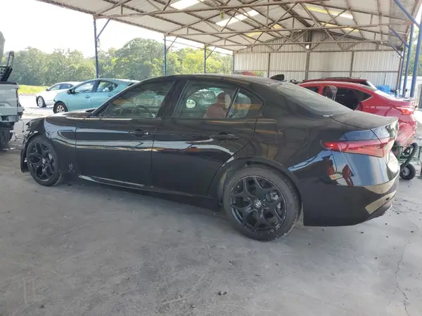 ZARFAMAN7M7645756 2021 ALFA ROMEO GIULIA - Image 2
