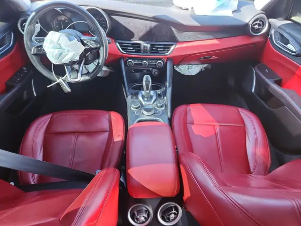 ZARFAMAN7M7647314 2021 ALFA ROMEO GIULIA - Image 8