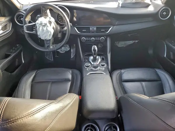 ZARFAMAN7N7655348 2022 ALFA ROMEO GIULIA - Image 8