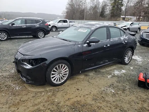 ZARFAMAN7P7670287 2023 ALFA ROMEO GIULIA - Image 1