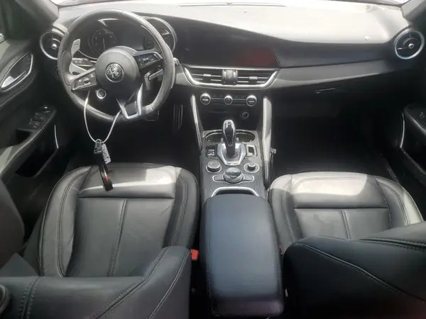 ZARFAMAN7P7671701 2023 ALFA ROMEO GIULIA - Image 8