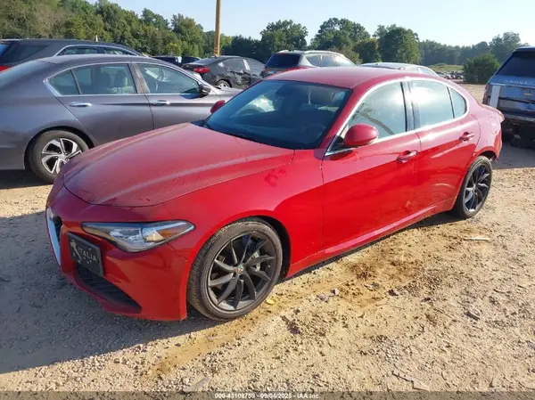 ZARFAMAN8K7599027 2019 ALFA ROMEO GIULIA - Image 2