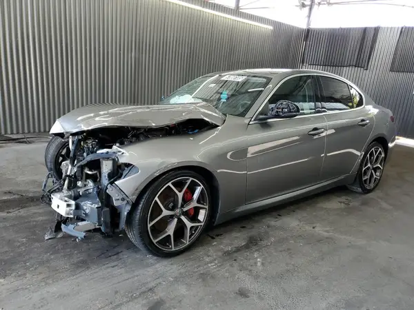 ZARFAMAN8K7600192 2019 ALFA ROMEO GIULIA - Image 1