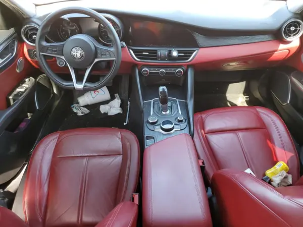ZARFAMAN8K7602959 2019 ALFA ROMEO GIULIA - Image 8