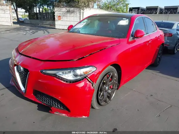 ZARFAMAN8K7621009 2019 ALFA ROMEO GIULIA - Image 2